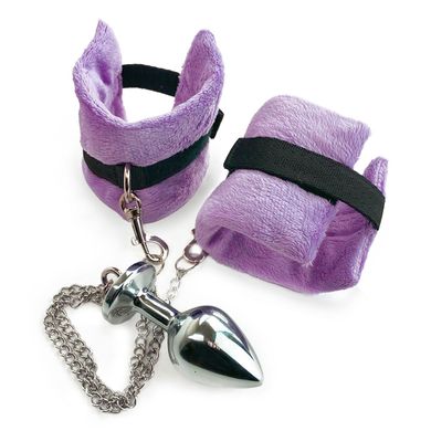 Наручники з металевою анальною пробкою Art of Sex Handcuffs with Metal Anal Plug size M Purple SO6183 фото